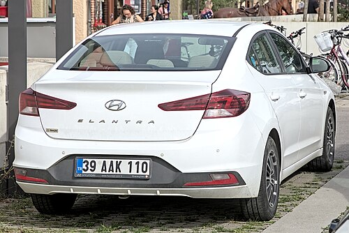 Elantra 2023