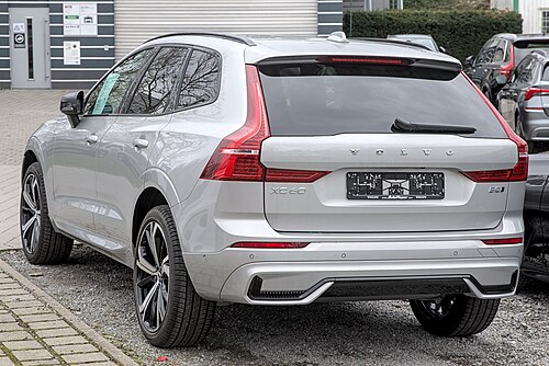 XC60 2023